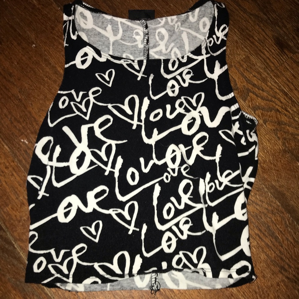 Rue 21 Love Crop Top